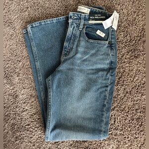 Abercrombie & Fitch Curve Love High Rise 90s Relaxed Jean